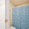 A Watts Landing by Oak Island Accommodations - أوك آيلاند