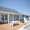 Summer Sands by Oak Island Accommodations - Oak Island