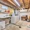 Pet-Friendly Uptown Normal Home Steps to ISU - نورمال Pet-Friendly Uptown Normal Home Steps to ISU - نورمال