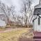 Pet-Friendly Uptown Normal Home Steps to ISU