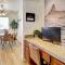 Tranquil Home with Pool - 14 Mi to Joshua Tree! - Yucca Valley