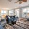 A Wave From It All by Oak Island Accommodations - أوك آيلاند