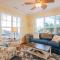 A Wave From It All by Oak Island Accommodations - أوك آيلاند