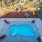 A Wave From It All by Oak Island Accommodations - أوك آيلاند