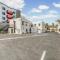 Single Bedroom - Queen Size. Heart of Downtown Vista