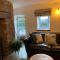 Cilhendre Holiday Cottages - The Dairy - Swansea