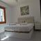 La Casita Blanca