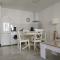 La Casita Blanca