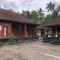 Trinadhi Homestay