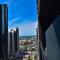 Deluxe 3 Bedroom Apartment in Southbank