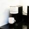 Super Central - Quiet - 2 Bedroom Cottage