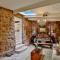 MacLeod House Guest Cottage