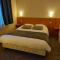 Auberge De La Foret - Logis - 旺登海姆