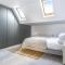 No.1 Universal House - Double Bedroom Apartment - Бромли