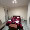 KAM DELUXE Rooms And Home Vacancy