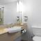 Holiday Inn Sydney Potts Point