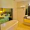 Royale Signature Hotel