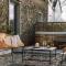 The Cob at Venn Farm - Award Winning Architecture with Hot Tub Near Cornish Surf Beaches - 布德