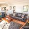 Double-Story Holiday Home with Pool & Seaview - Port Alfred