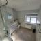 High Spec Large 6 Bedroom House!
