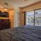 Oak Square - Unit 403