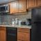 Oak Square - Unit 403
