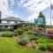 The Leland Lodge
