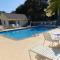 H13 Ocean Walk Resort 2bdrm 2 bath downstairs great beds Great view and always a great breeze - 圣西蒙斯岛
