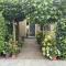 The East Wing Bloemendaal