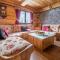 Les Griottes, véritable chalet de montagne, avec Jacuzzi et Sauna