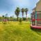 Cozy Family Friendly Apartment with large garden close to beaches - Dirella