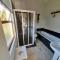 Bush house by the sea, Ponta Malongane