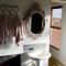 Bush house by the sea, Ponta Malongane