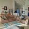 Bush house by the sea, Ponta Malongane