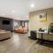 Studio 6 Lenexa - Overland Park