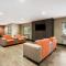 Studio 6 Lenexa - Overland Park