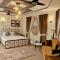 Capital Lodges