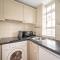 South Kensington Excellent Location Studio at Chelsea Cloister Hotel