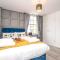 The Honeycomb Residence by Fortuna Property - Cheltenham