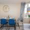The Honeycomb Residence by Fortuna Property - Cheltenham