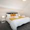 Cudworth House, Barnsley for contractors & Families, off-road parking, speedy WIFI,etc