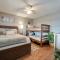1 Mi to Silver Dollar City Branson West Condo