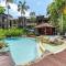 Poolside Villa - Hibiscus 40b