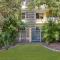 ZEN MARKETS - Boutique 1-BR Apt Near Parap Markets