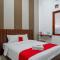 RedDoorz near Stasiun Purwosari