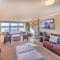 Stunning Kent Lake House with Private Dock! - كينت