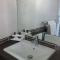 Brit Hotel Confort Le Revest Sainte-Maxime