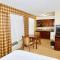 Holiday Inn Express Hotel & Suites Fenton/I-44, an IHG Hotel - 芬顿