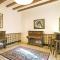 Awesome Home In Vilanova Del Vallès
