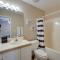 Branson Condo on Golf Course, 4 Mi to Downtown
